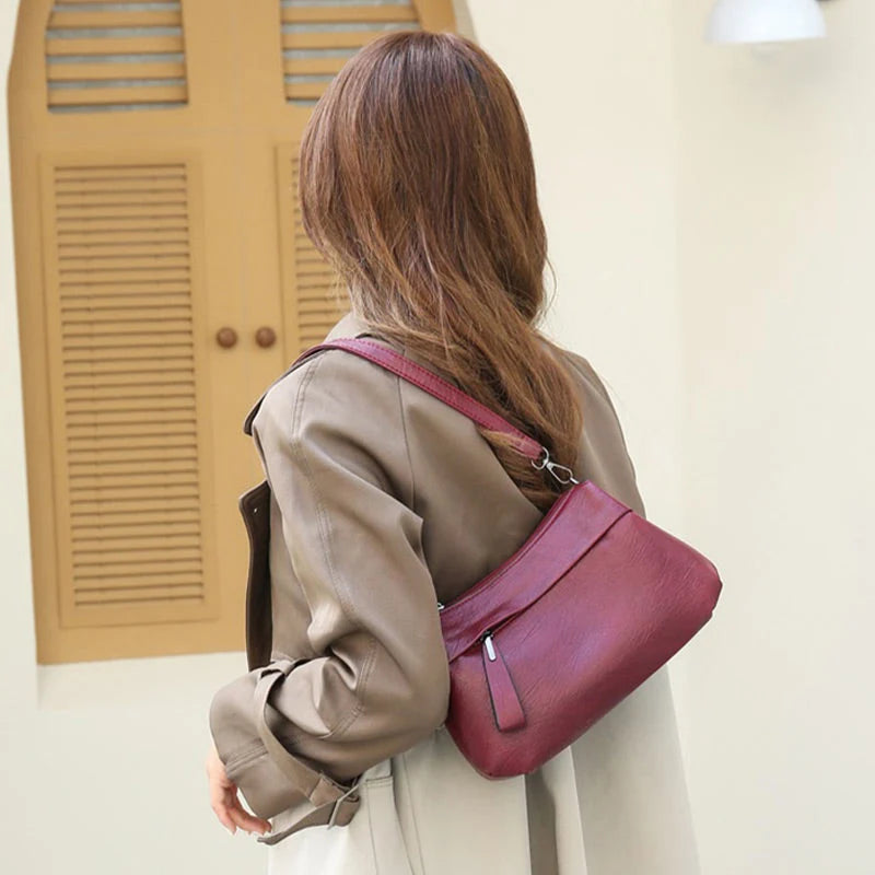 Women's Elegant Leather Shoulder Bag | Timeless Everyday Handbag